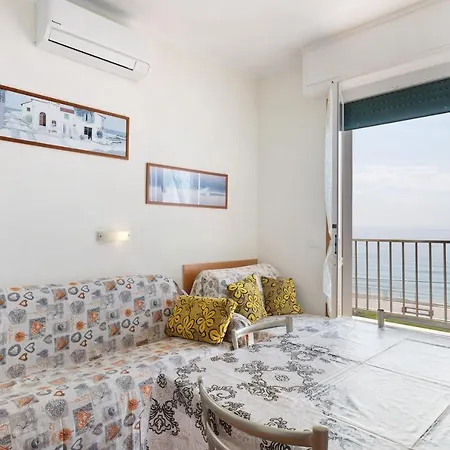 Numero 7 Pietra Ligure