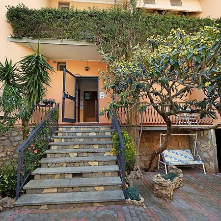 Numero 7 Appartement Pietra Ligure