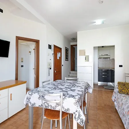 Numero 7 Apartment Pietra Ligure