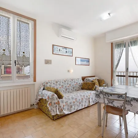 Numero 7 Apartment Pietra Ligure